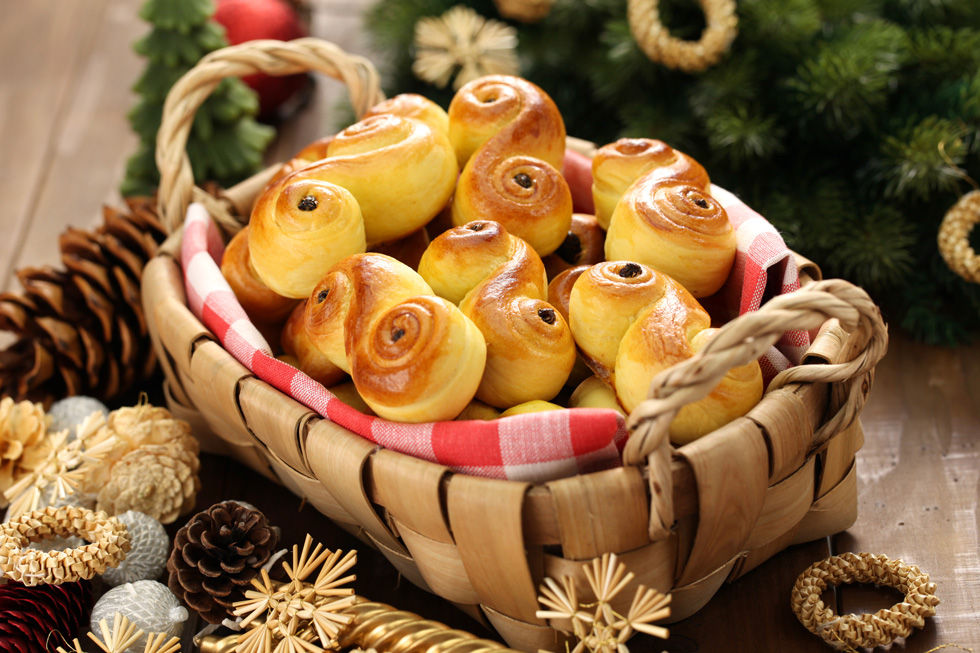lussebullar i en korg